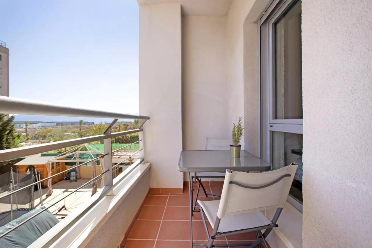 Malaga Campus Apartment Parking Included מראה חיצוני תמונה