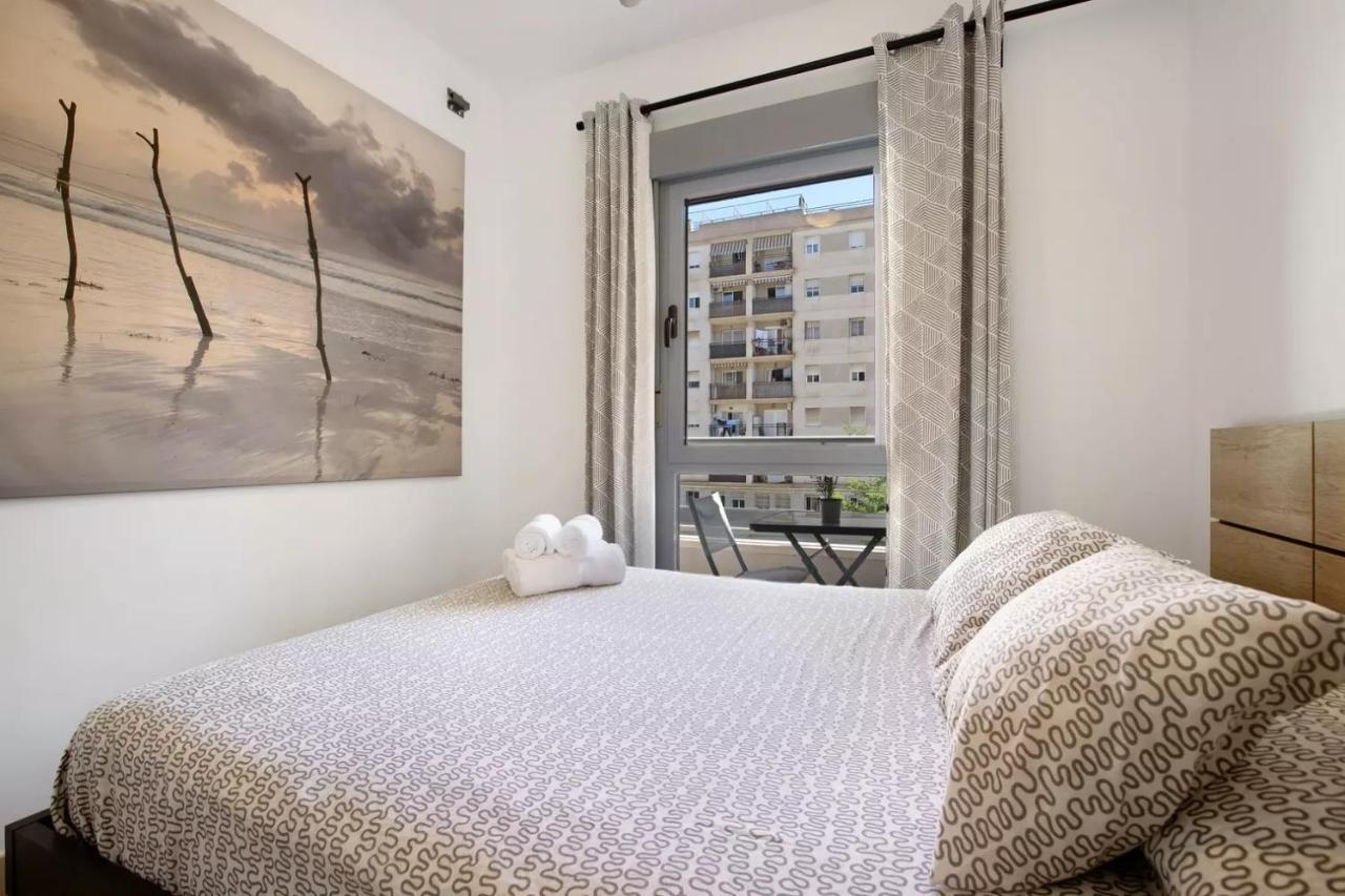 Malaga Campus Apartment Parking Included מראה חיצוני תמונה
